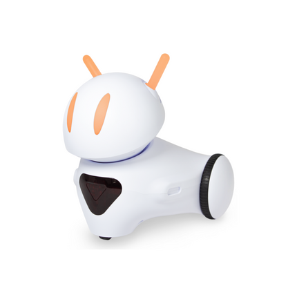 Robot Photon aux antennes orange, vue de trois quarts sur fond blanc